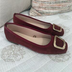 Elegant Burgundy Flats with Gold Buckle